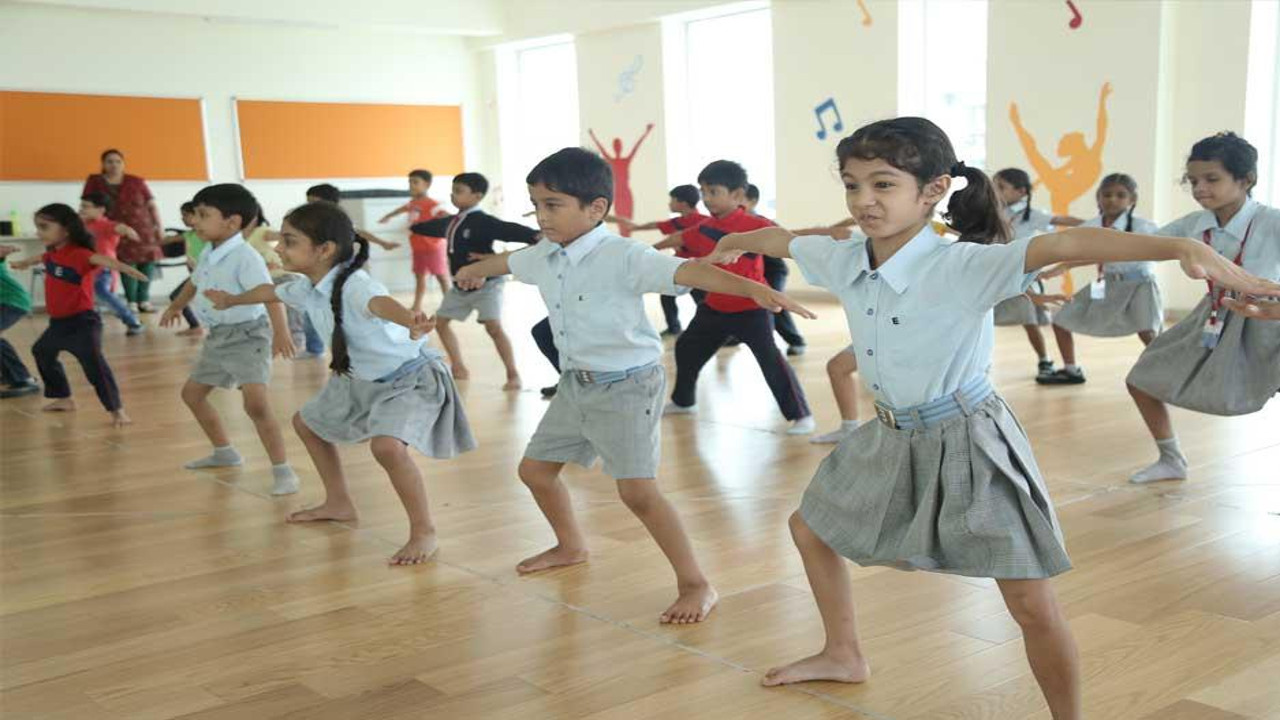 5 Tips To Choose The Best Dance School For Your Kid
