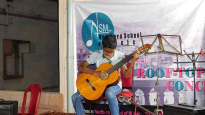 Allegro on Classical Guitar - Roof-Top Concert April 2017 hosted by Northern School of Music