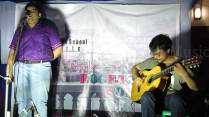 Western Vocal with Classical Guitar by Chandrachur and Saptarshi - Rooftop Concert, May 2018